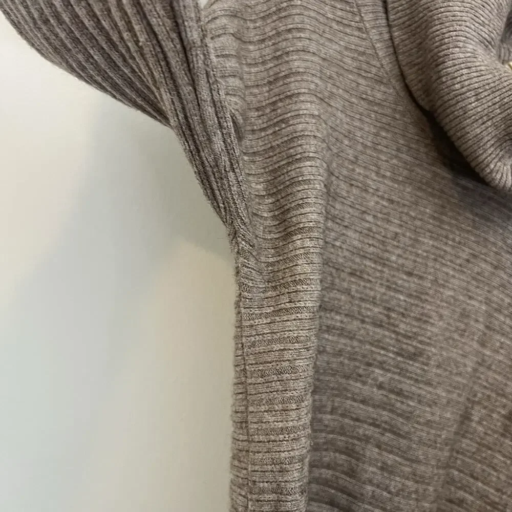 Moth‎ By Anthropologie Cowl Neck Ribbed Sweater size XS Brown/tan - Picture 4 of 11